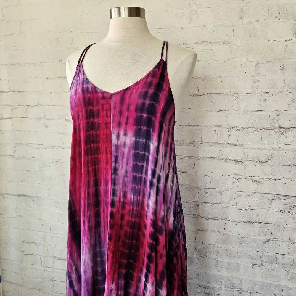 Lovestitch Pink Purple Tie-dye V-Neck Handkerchief Hem Beach Cover Dress Medium